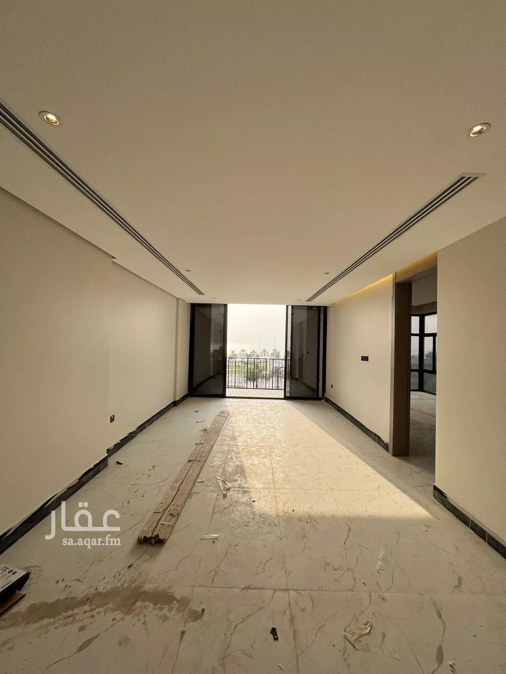 5 bedroom apartment in Ash Shati Al Gharbi 5