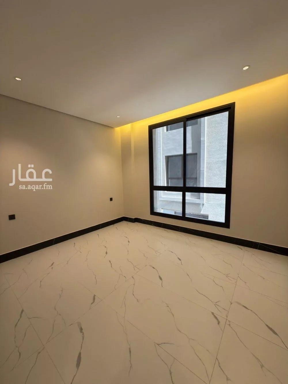 5 bedroom apartment in Ash Shati Al Gharbi 6