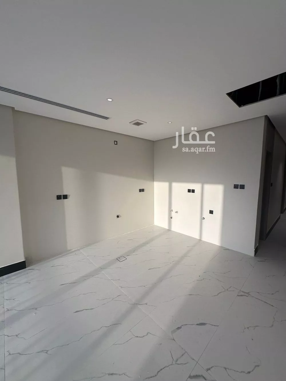 5 bedroom apartment in Ash Shati Al Gharbi 2