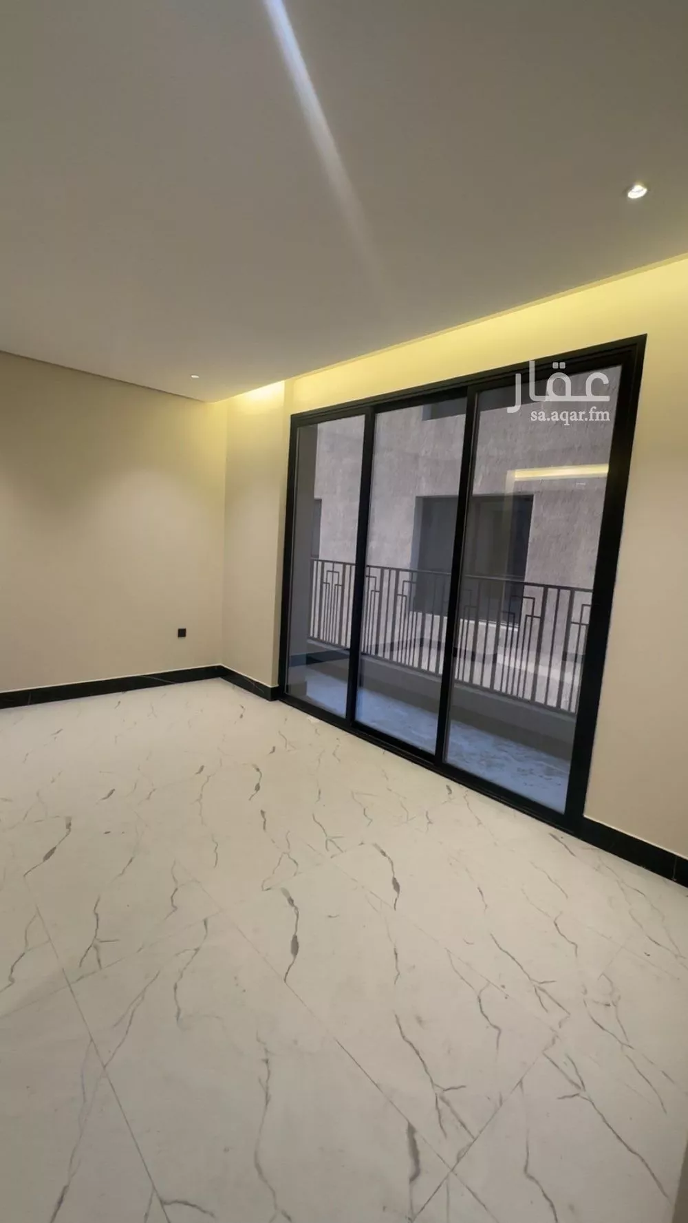 5 bedroom apartment in Ash Shati Al Gharbi 6