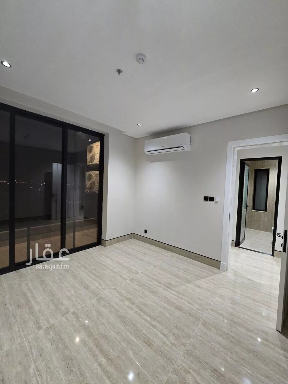 5 bedroom apartment in Dahiat King Fahd 7