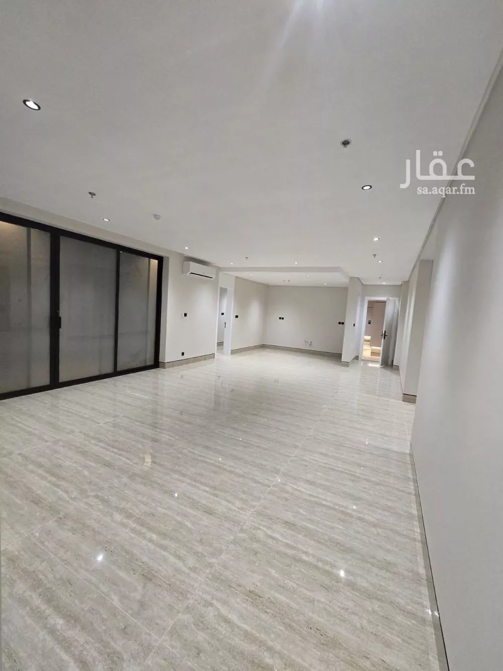 5 bedroom apartment in Dahiat King Fahd 8