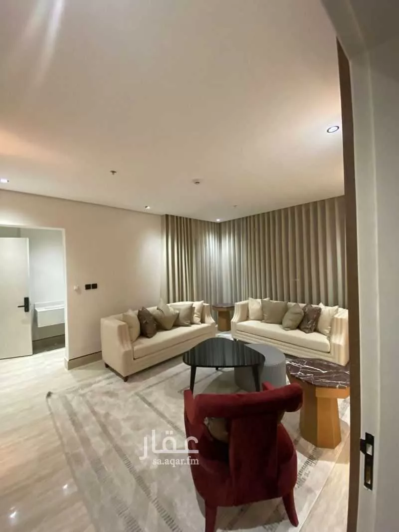 5 bedroom apartment in Dahiat King Fahd 9