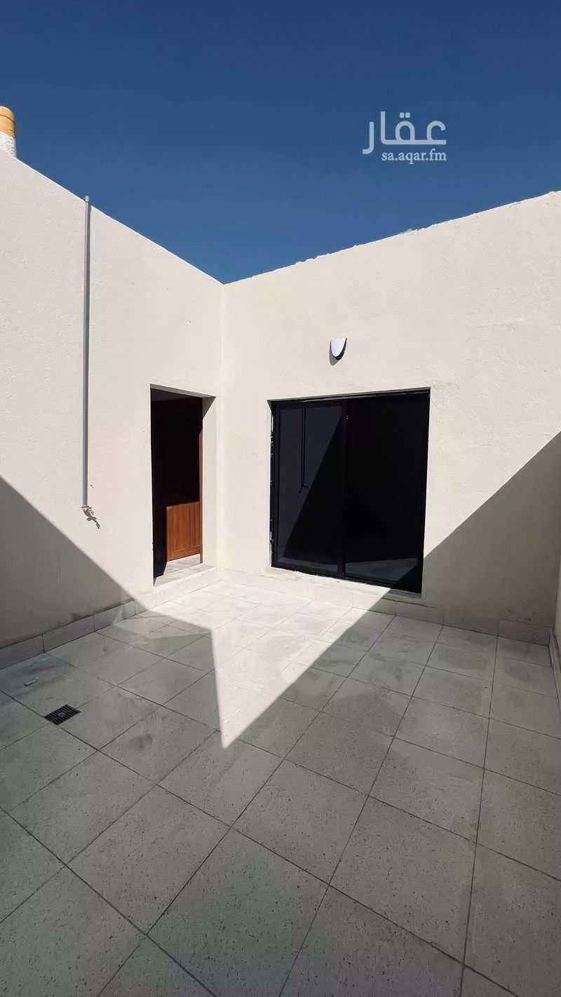 5 bedroom apartment in Al Nada 28