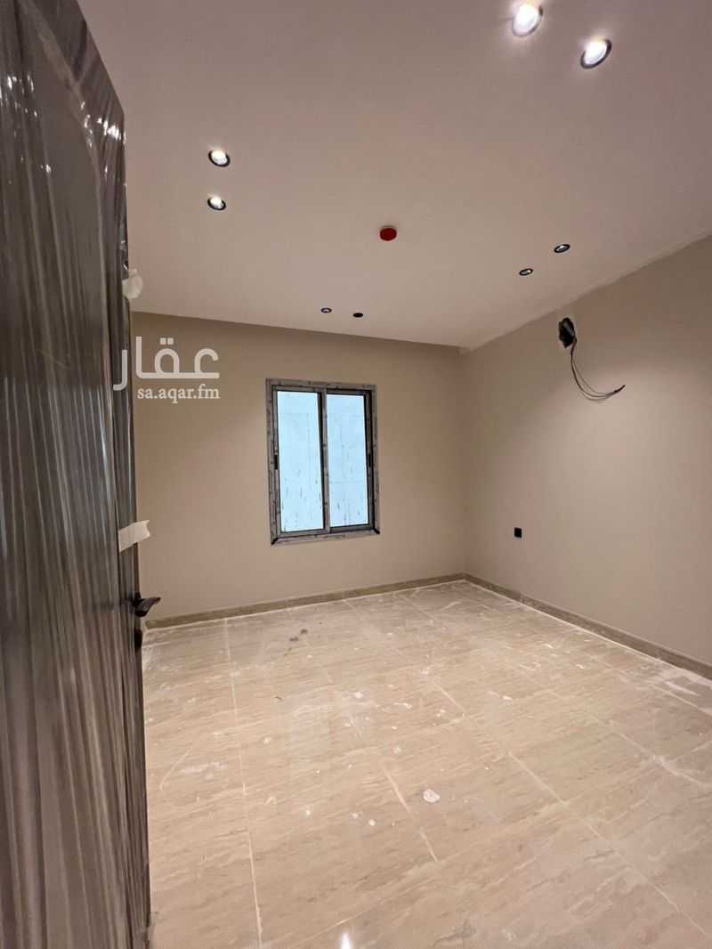 3 bedroom apartment in Al Basateen, Eastern Province 2