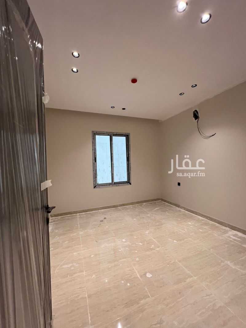 3 bedroom apartment in Al Basateen, Eastern Province 2