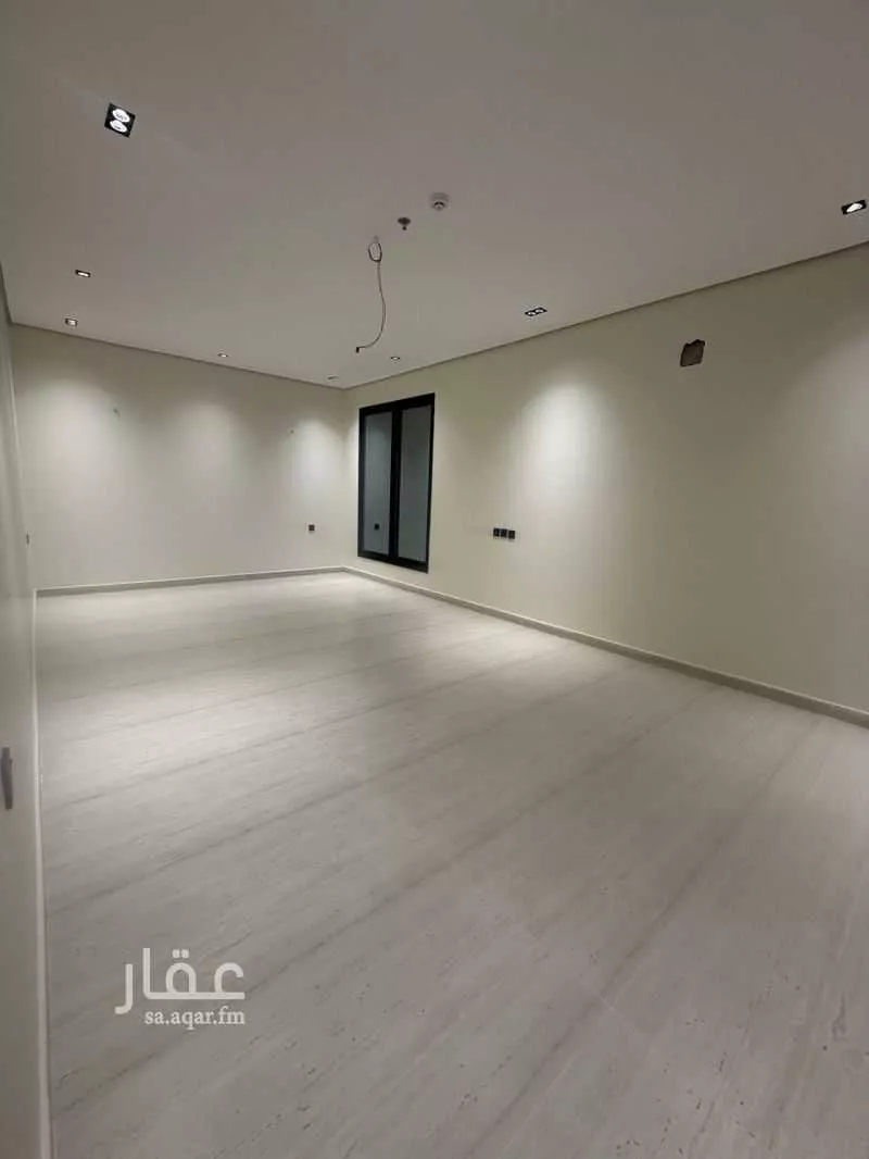 5 bedroom apartment in Dahiat King Fahd 11