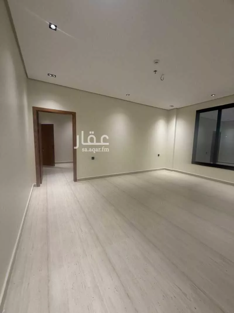 5 bedroom apartment in Dahiat King Fahd 16