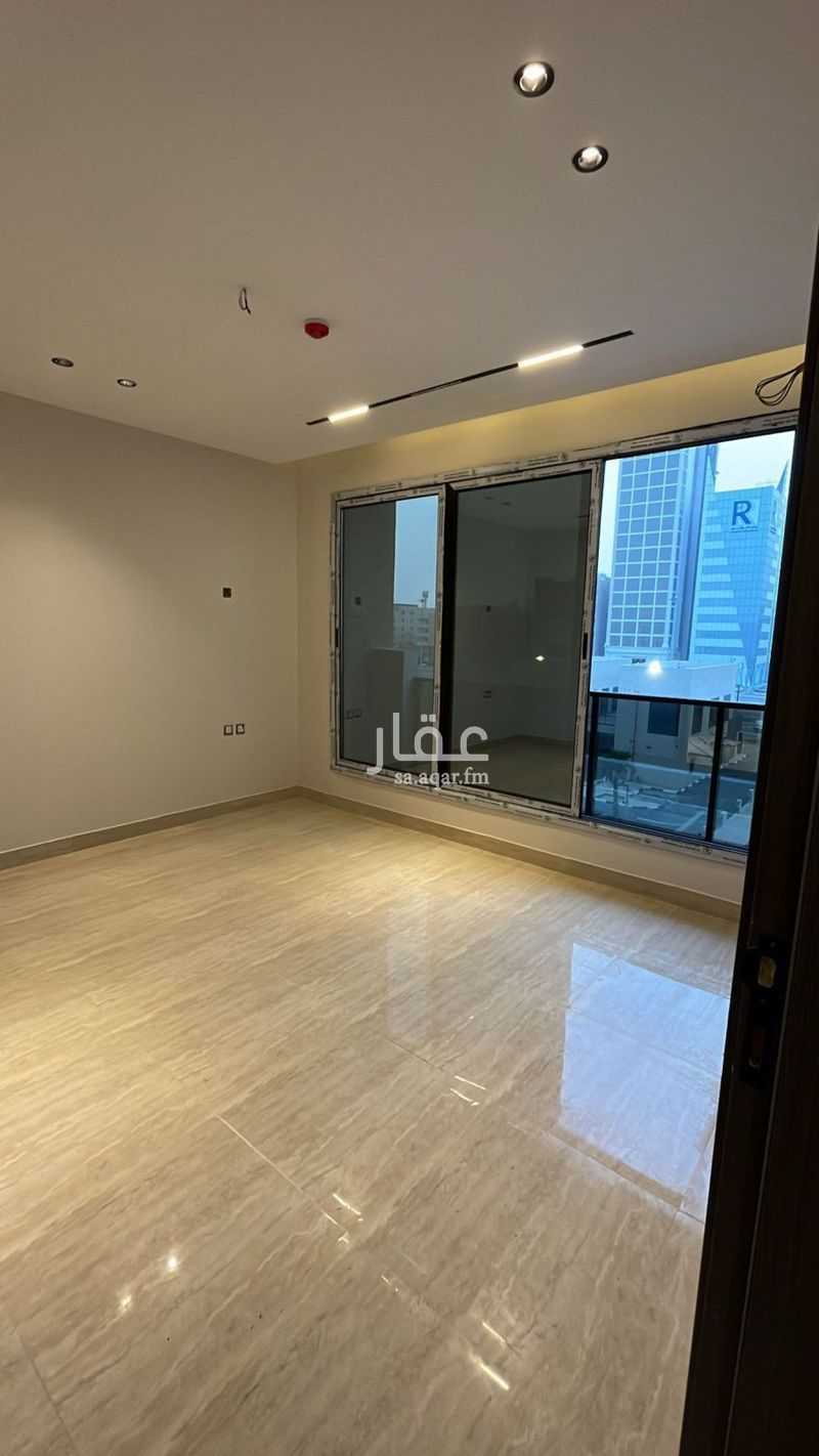 3 bedroom apartment in Al Basateen, Eastern Province 2