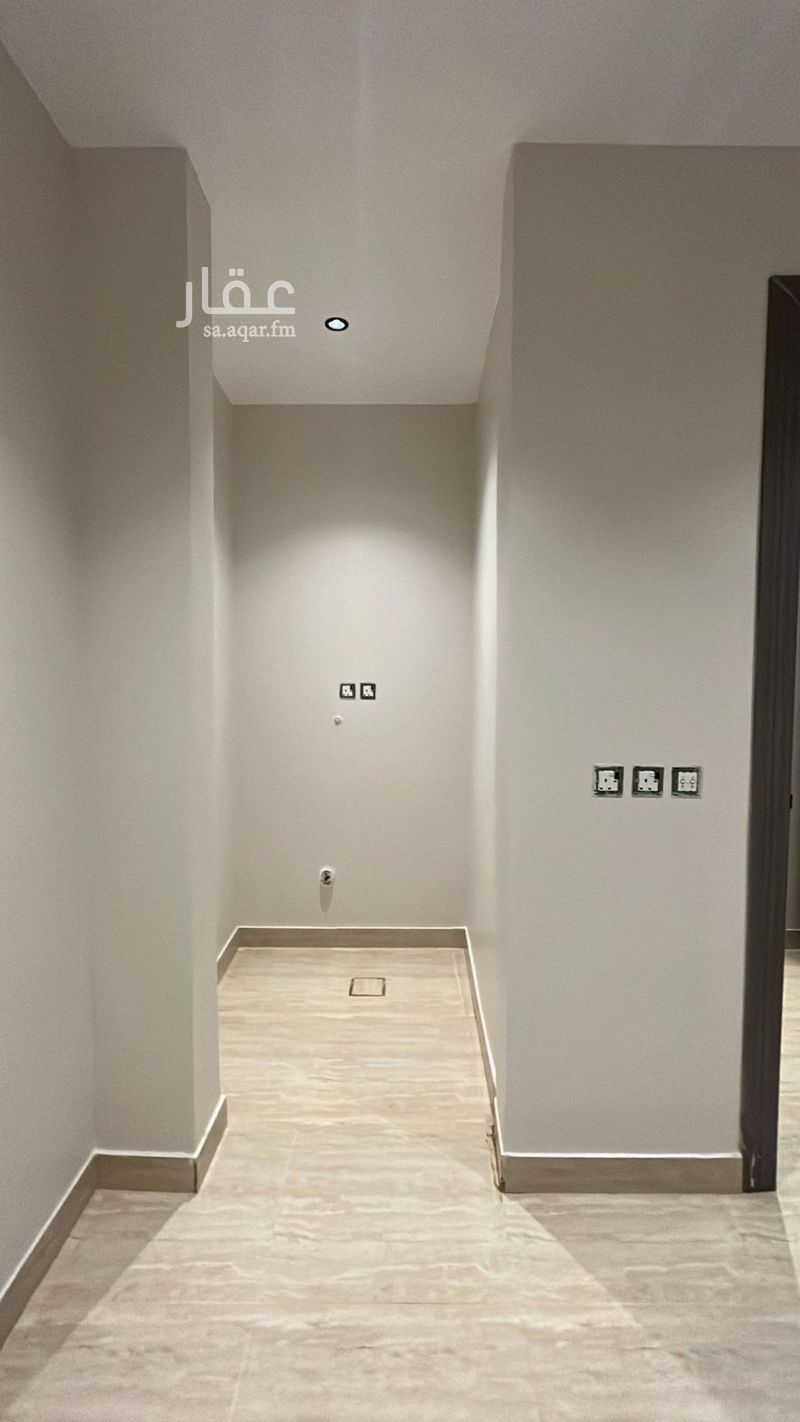 3 bedroom apartment in Al Basateen, Eastern Province 7