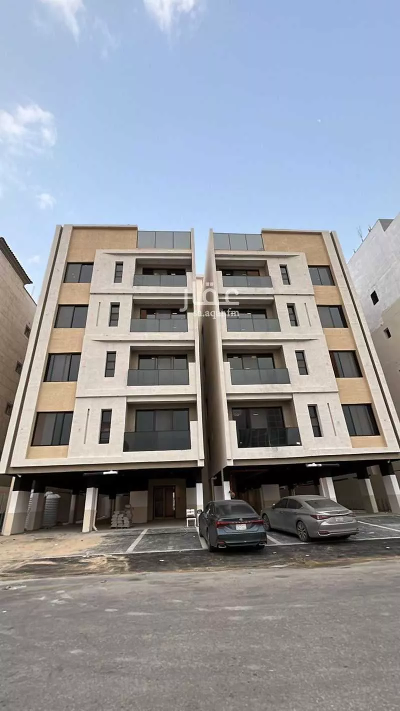 4 bedroom apartment in Al Basateen, Eastern Province 15