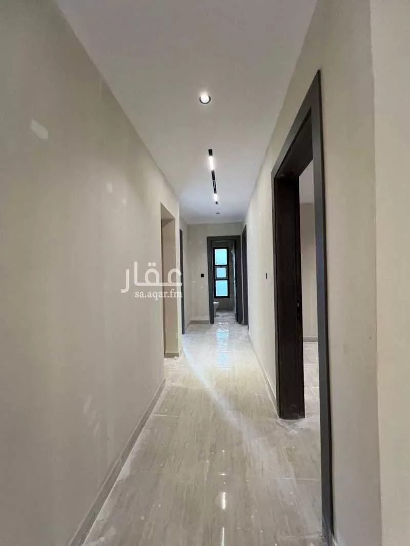 4 bedroom apartment in Al Basateen, Eastern Province 17