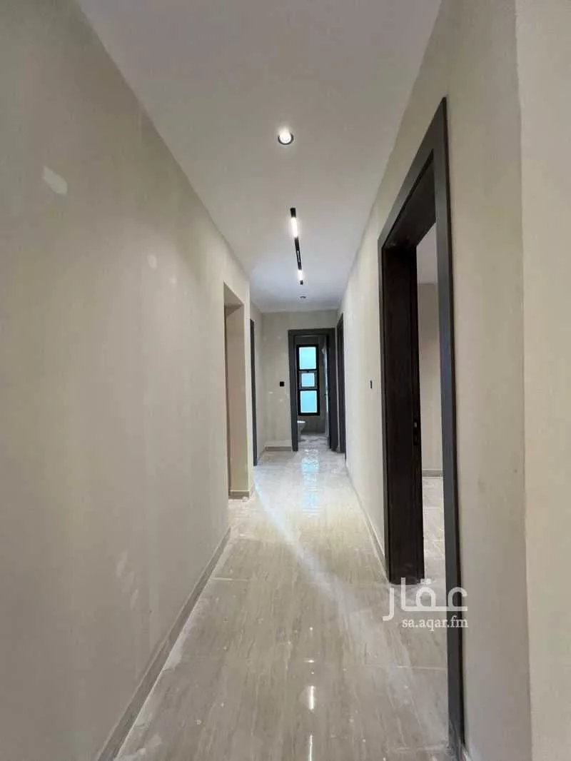 4 bedroom apartment in Al Basateen, Eastern Province 9