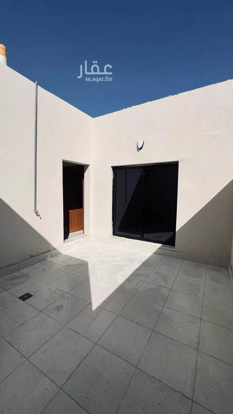 5 bedroom apartment in Al Nada 6