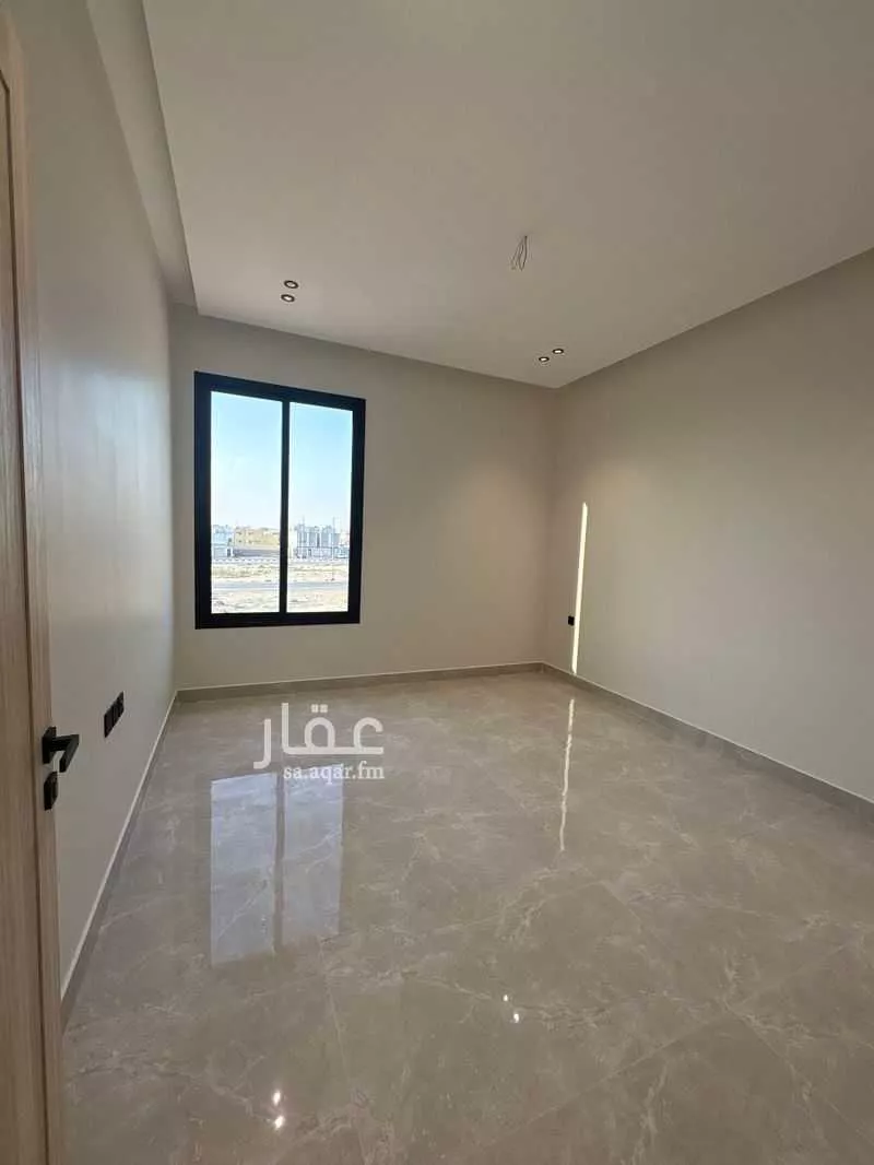 شقة 6 غرف في طيبة 14
