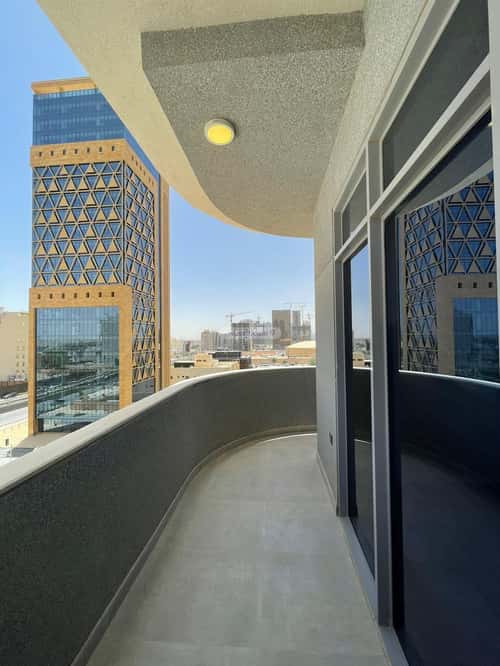 شقة  في الصحافة 3