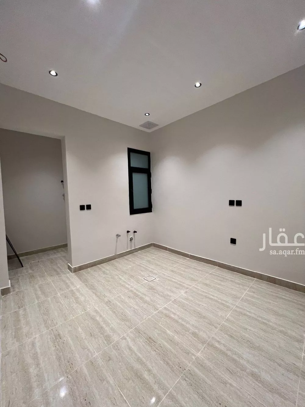 5 bedroom apartment in Ash Shulah 4