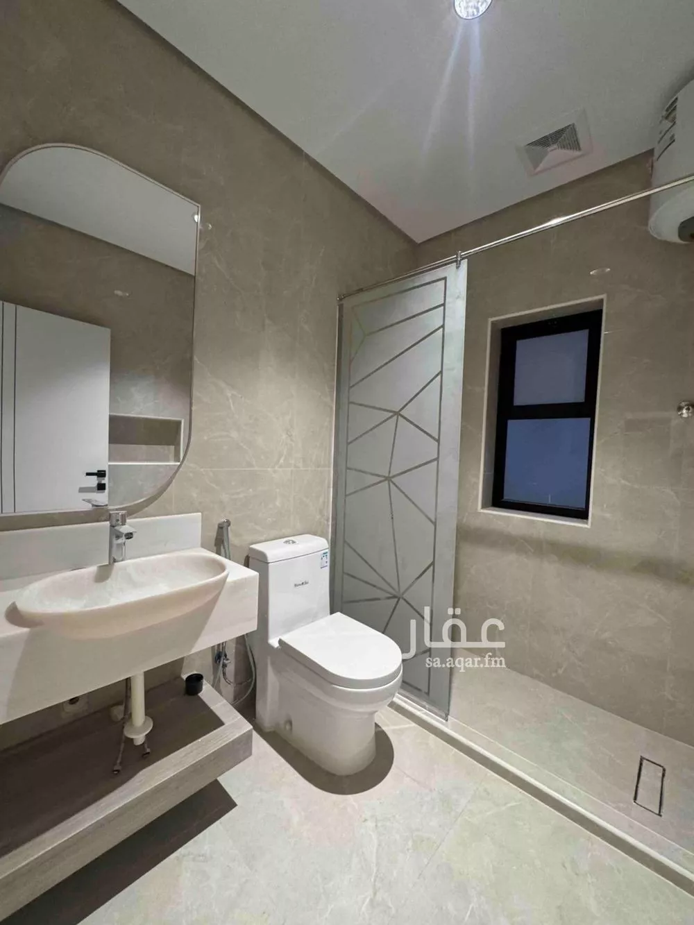 5 bedroom apartment in Ash Shulah 9