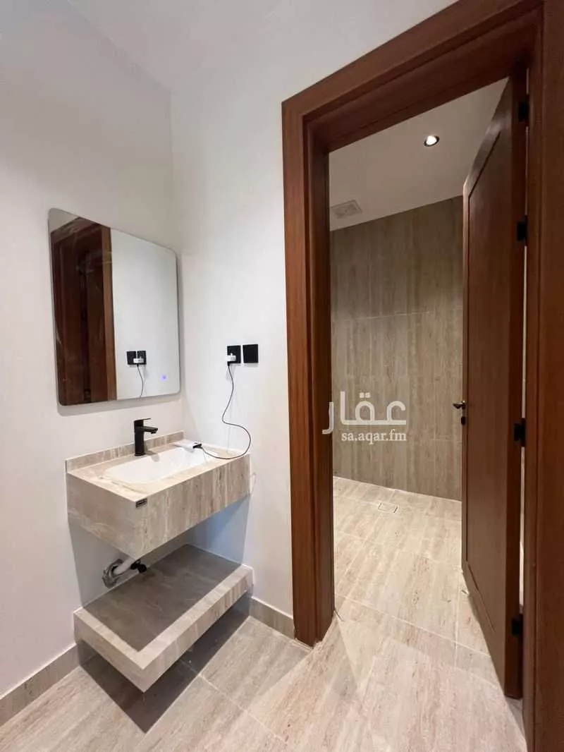 شقة 5 غرف في الشعلة 5