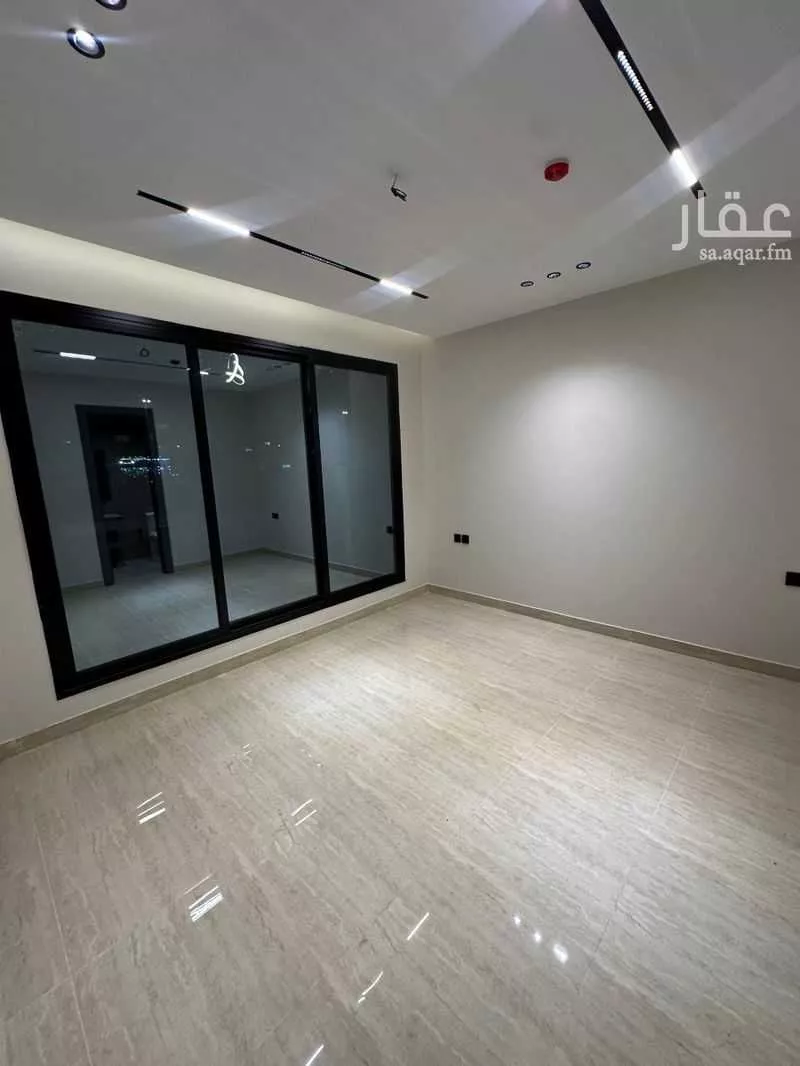 4 bedroom apartment in Al Muntazah 6