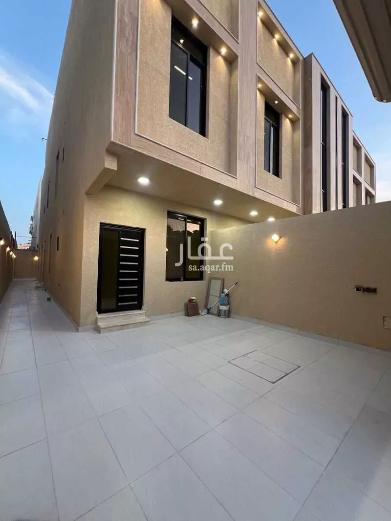 شقة 4 غرف في الندى 2
