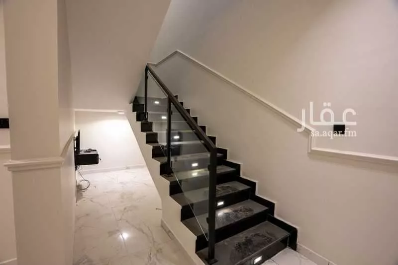 5 bedroom apartment in Dahiat King Fahd 11
