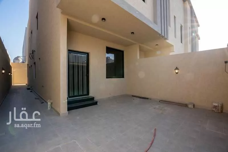 5 bedroom apartment in Dahiat King Fahd 12