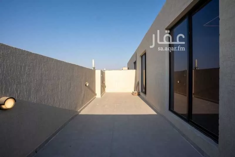 5 bedroom apartment in Dahiat King Fahd 15