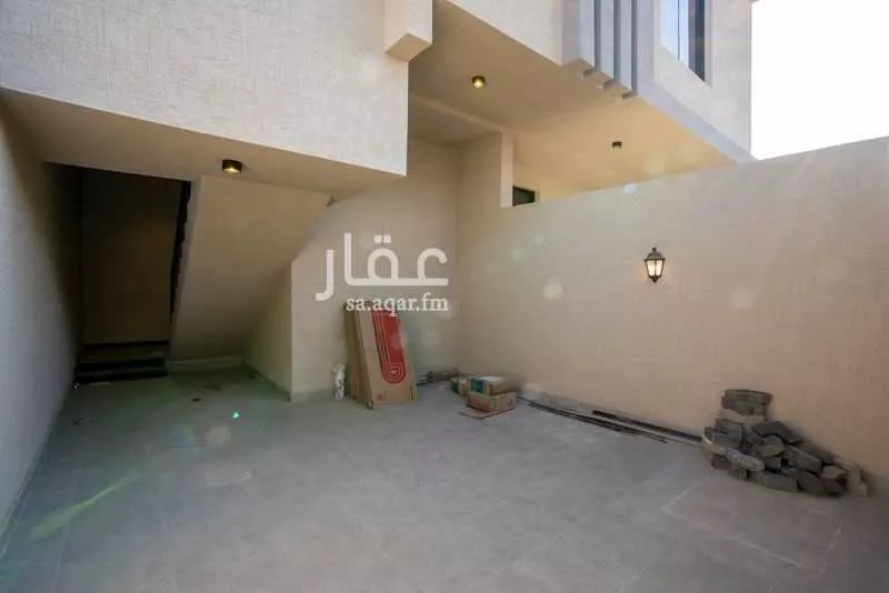 5 bedroom apartment in Dahiat King Fahd 10