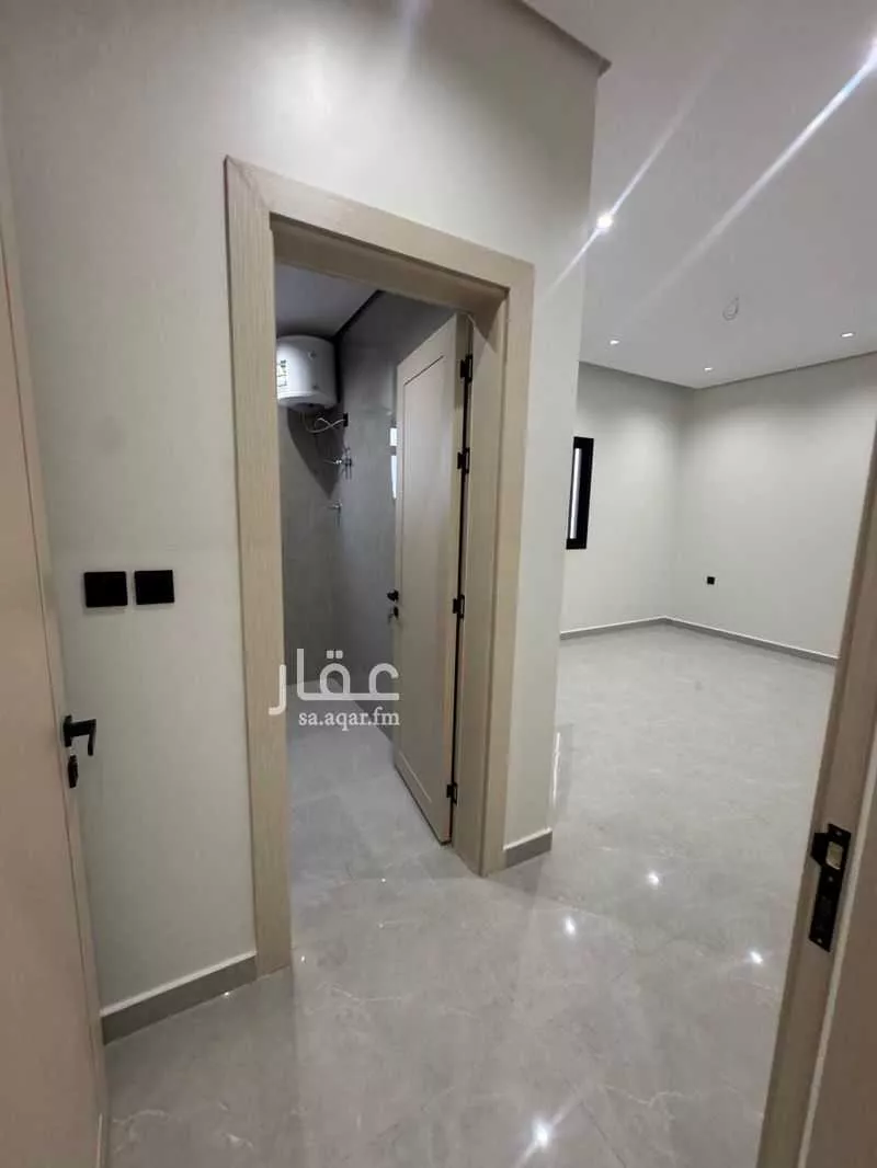 5 bedroom apartment in Dahiat King Fahd 13