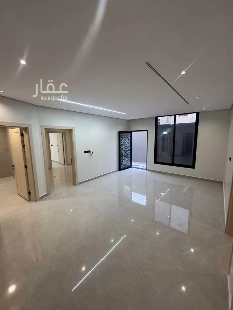 5 bedroom apartment in Dahiat King Fahd 15