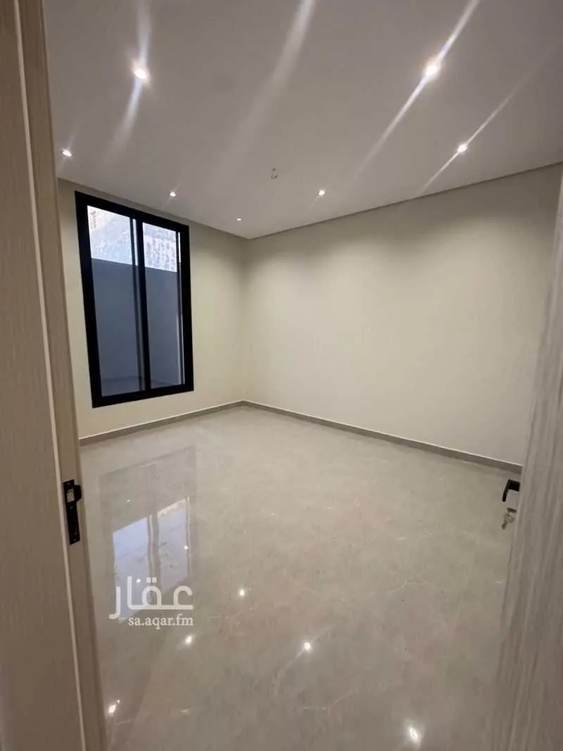 5 bedroom apartment in Dahiat King Fahd 9