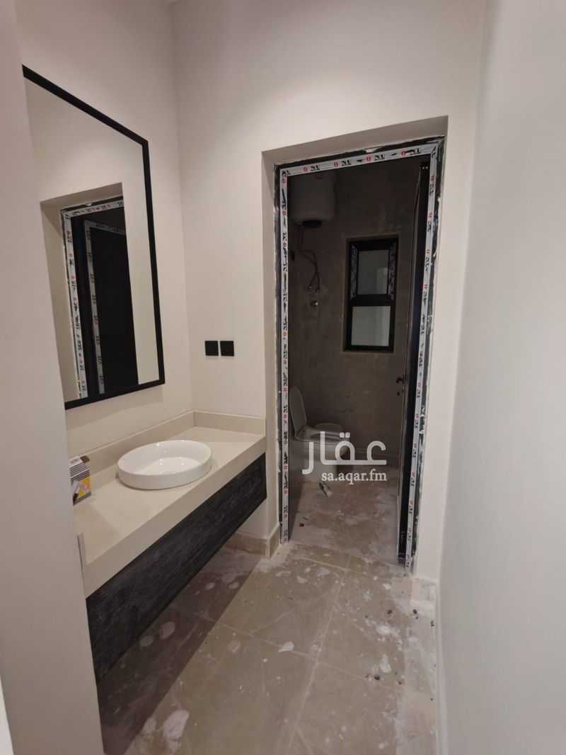 4 bedroom apartment in Badr, Eastern Province 7