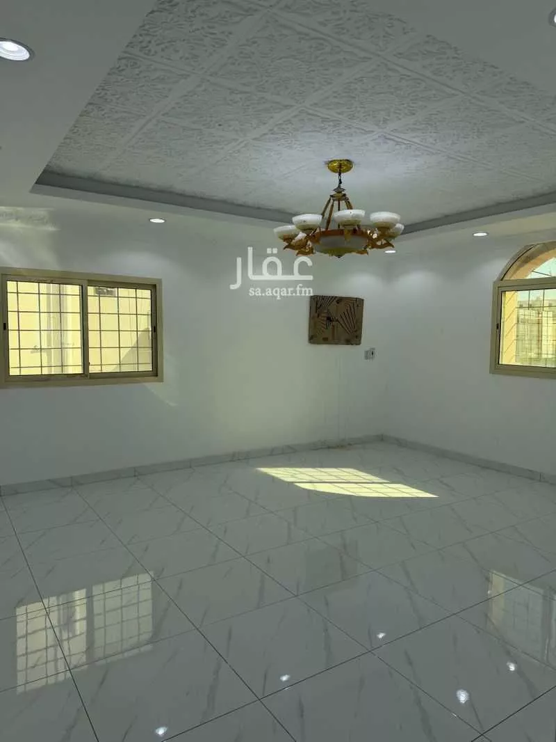 3 bedroom apartment in Az Zuhur 3