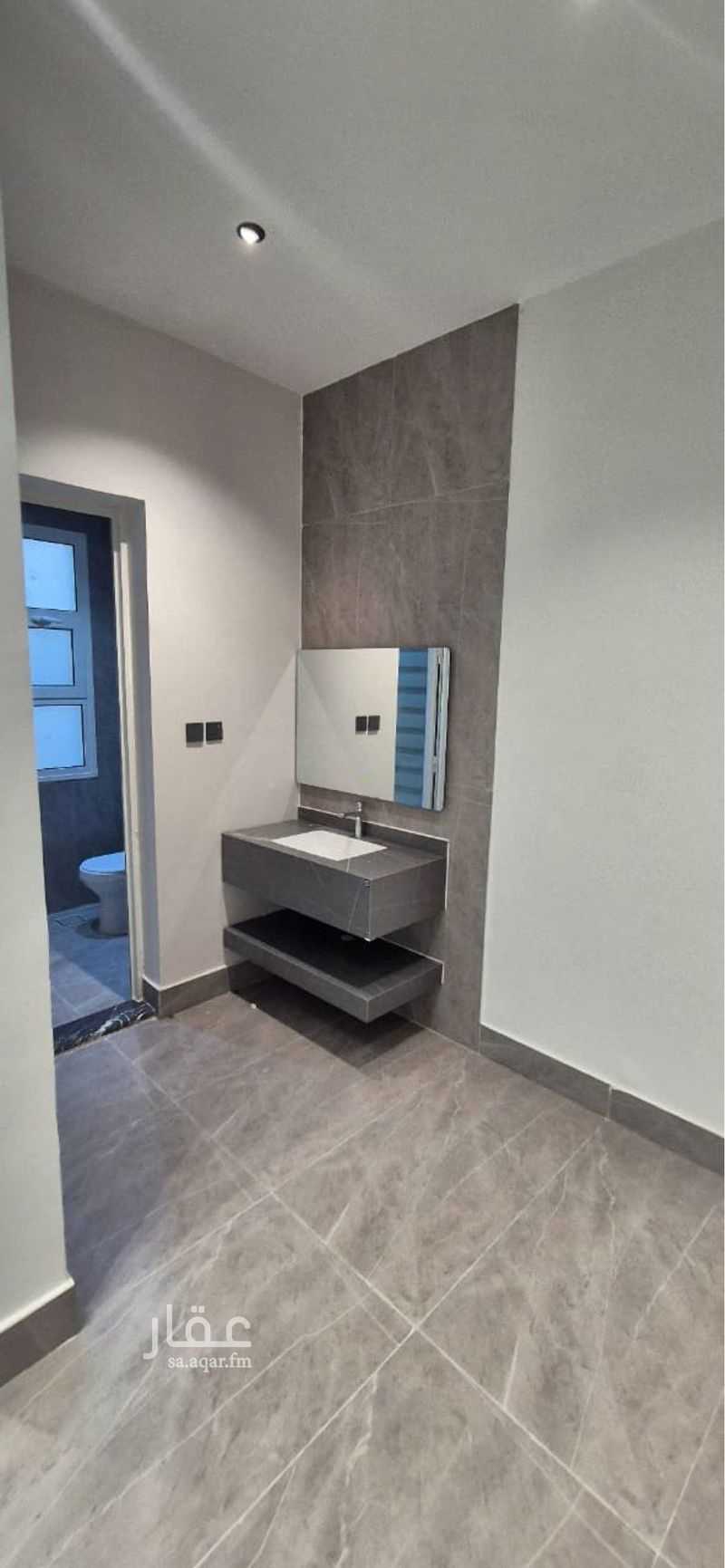 4 bedroom apartment in Dahiat King Fahd, Eastern Province 2