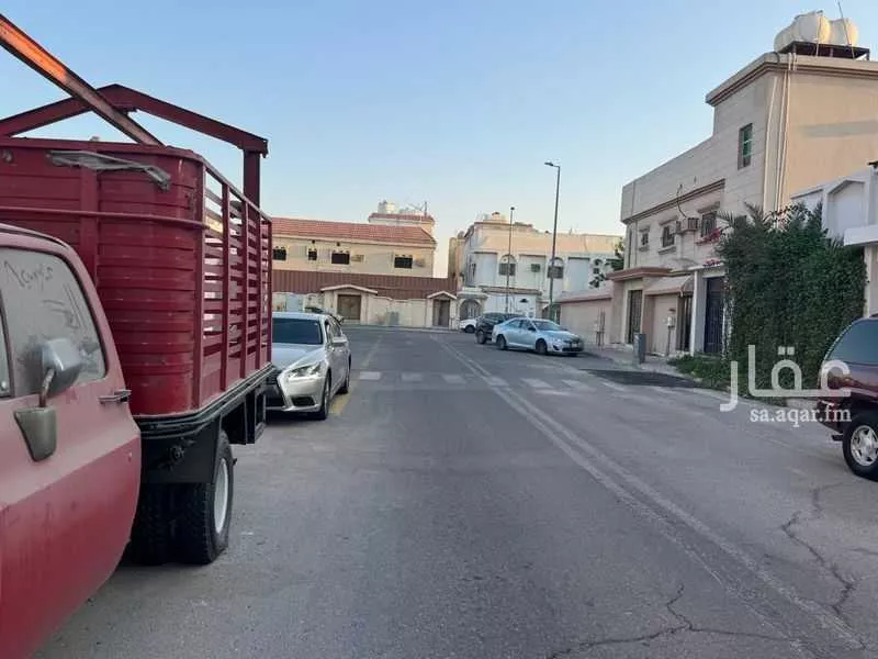 3 bedroom apartment in Uhud 10