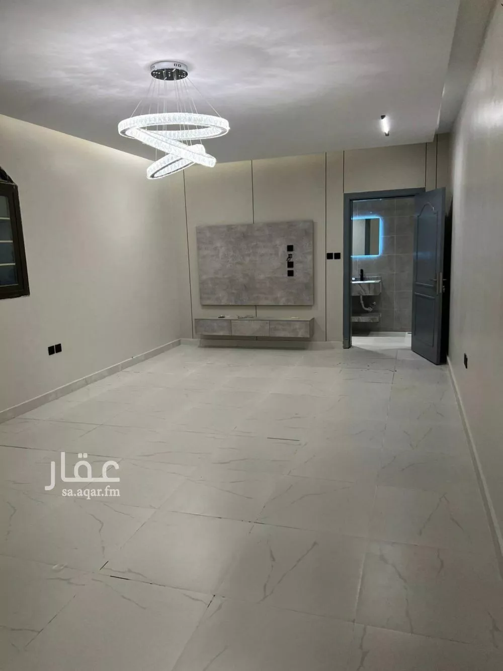 3 bedroom apartment in Dahiat King Fahd 10