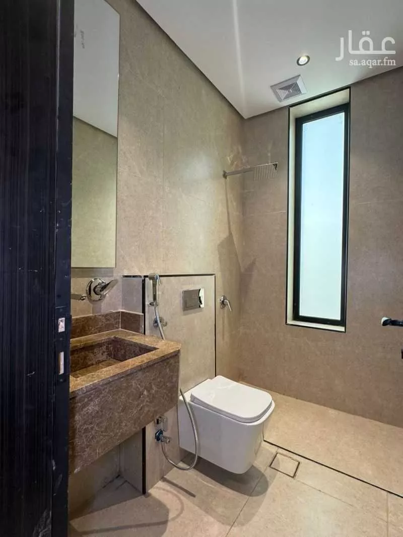 5 bedroom apartment in Dahiat King Fahd 8