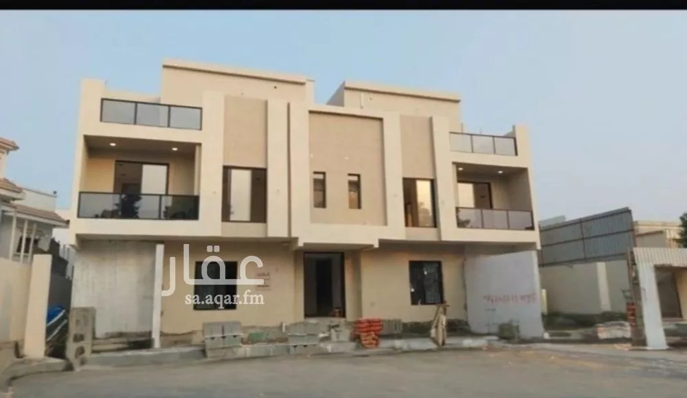 7 bedroom apartment in Muhammed Ibn Saud 2