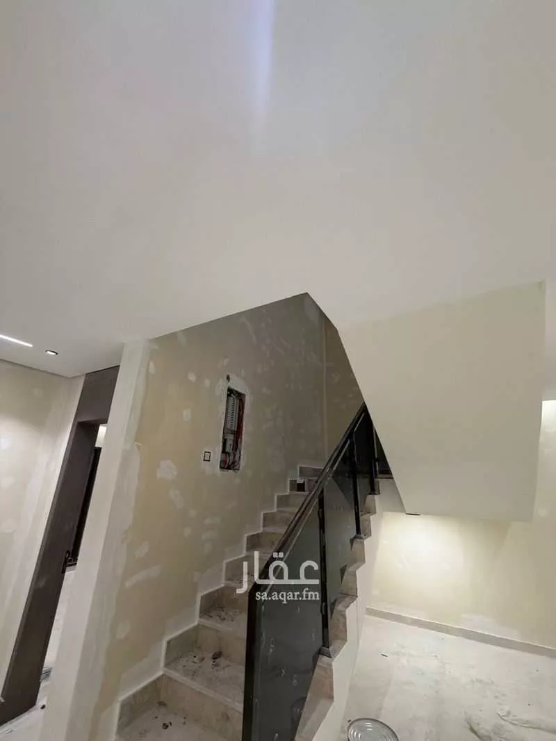 5 bedroom apartment in Al Manar 14