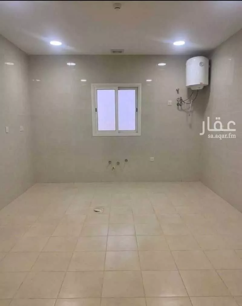4 bedroom apartment in Ash Shulah 3