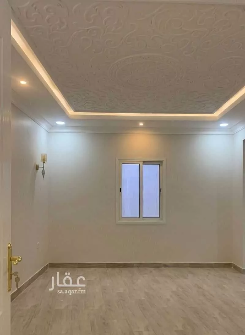 4 bedroom apartment in Ash Shulah 4