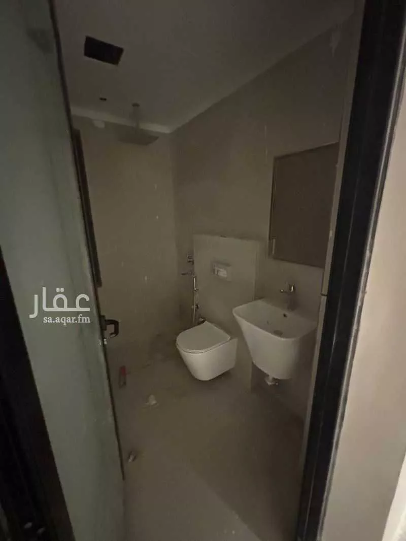 5 bedroom apartment in Ash Shulah 8