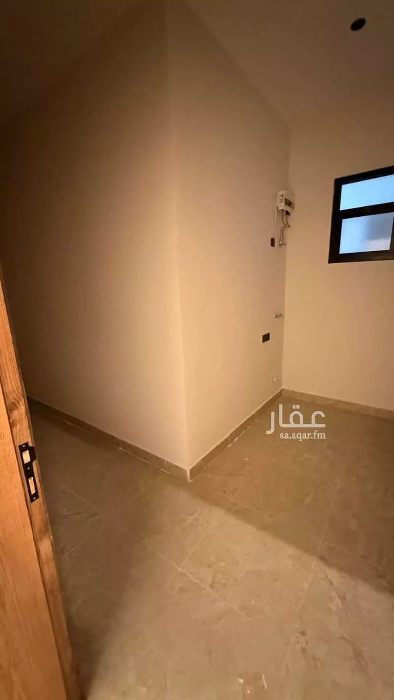 6 bedroom apartment in Al Fardus 6