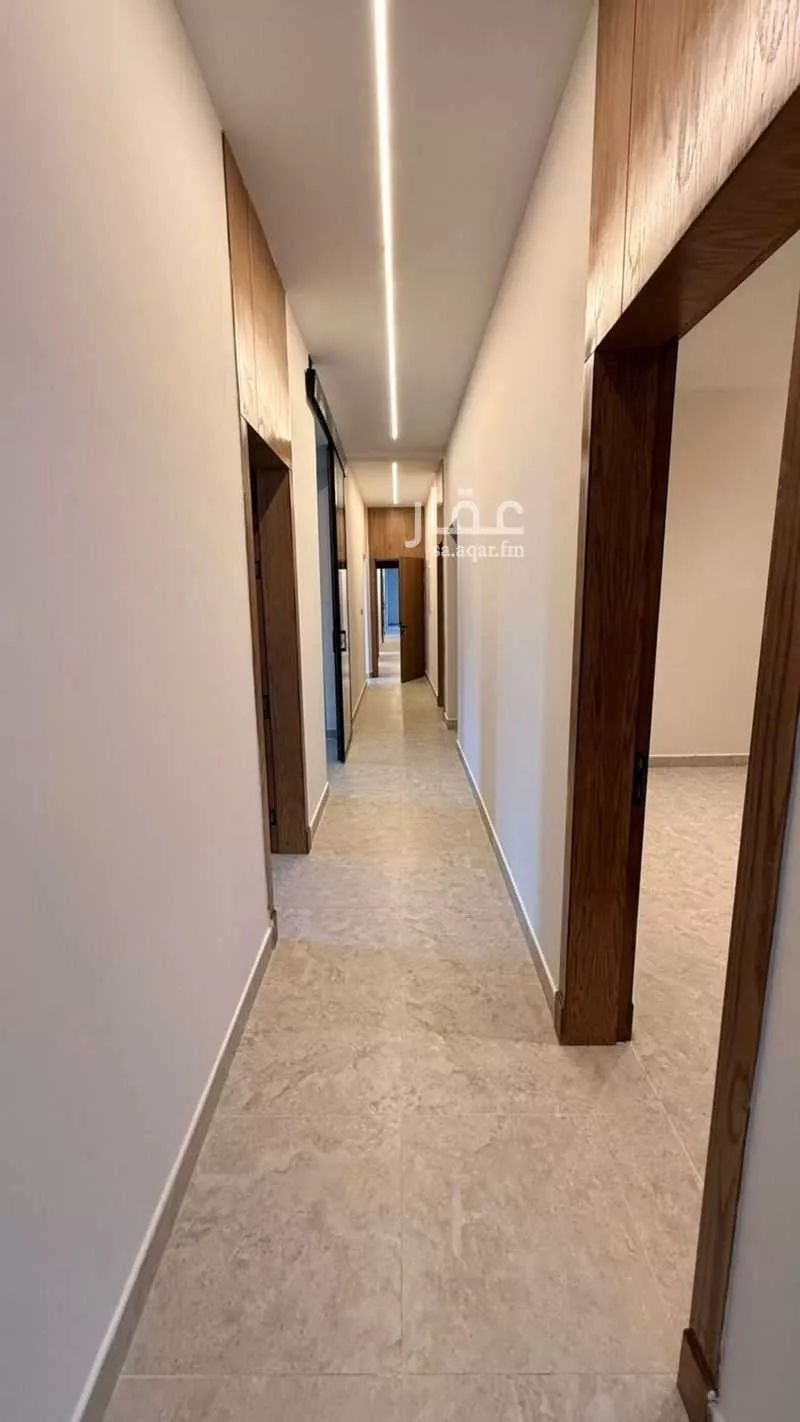 6 bedroom apartment in Al Fardus 8