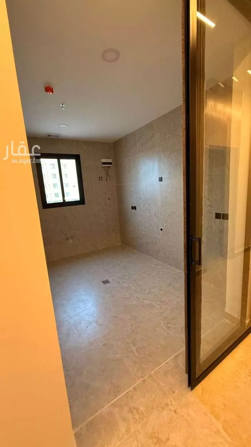 6 bedroom apartment in Al Fardus 9