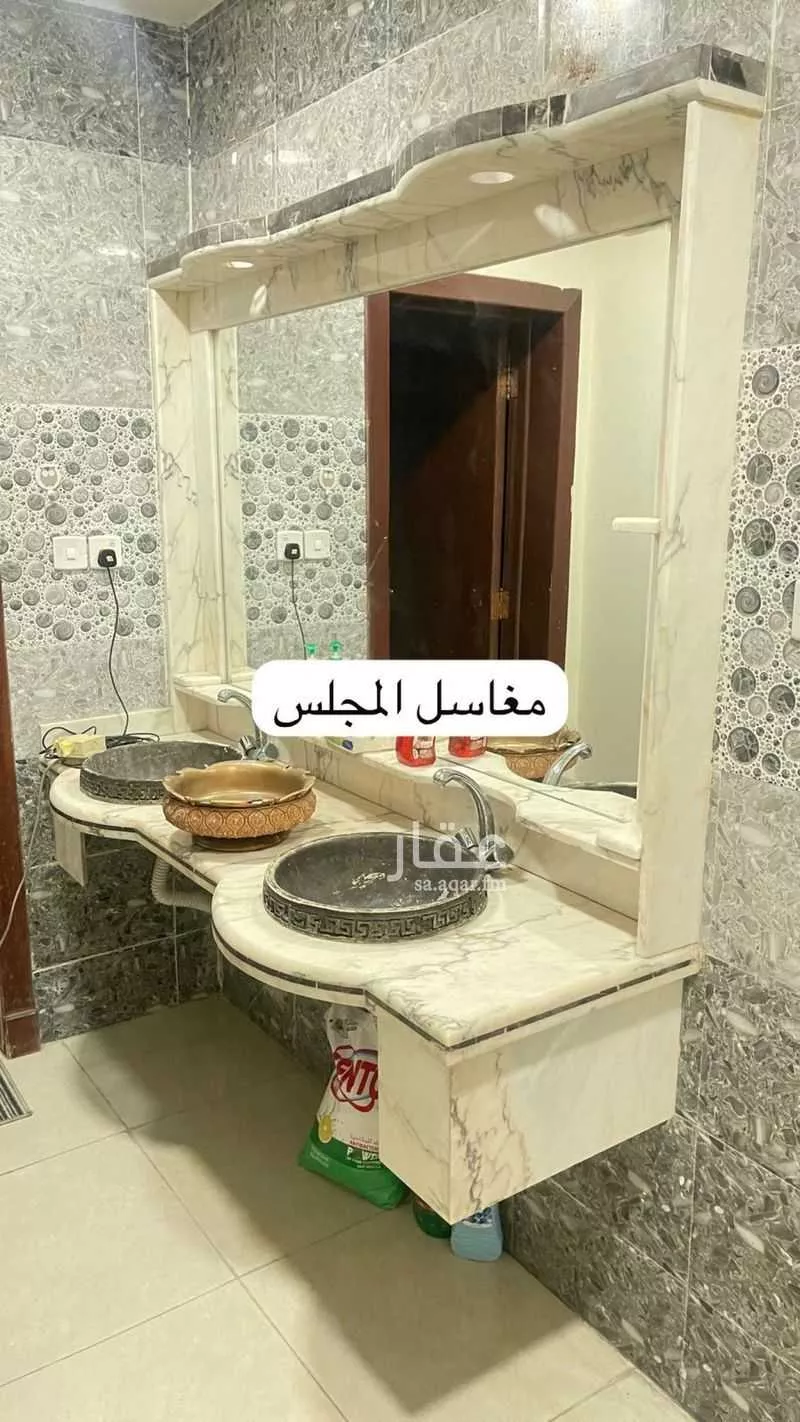 6 bedroom apartment in An Nur 3