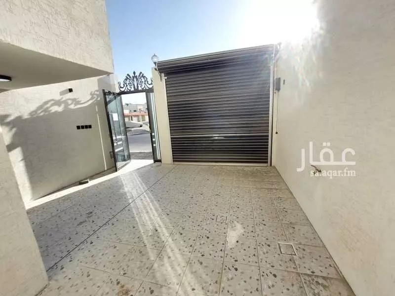 شقة 6 غرف في بدر 10