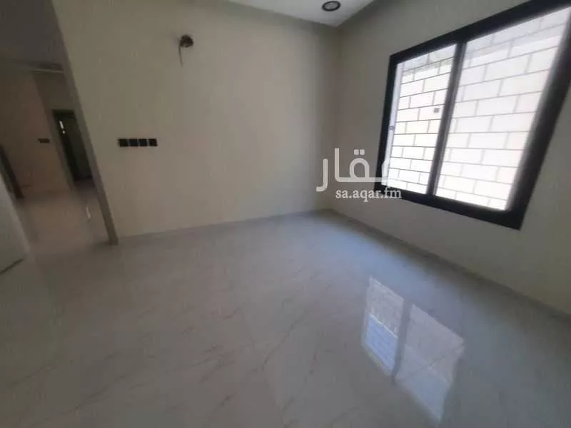 شقة 5 غرف في احد 6