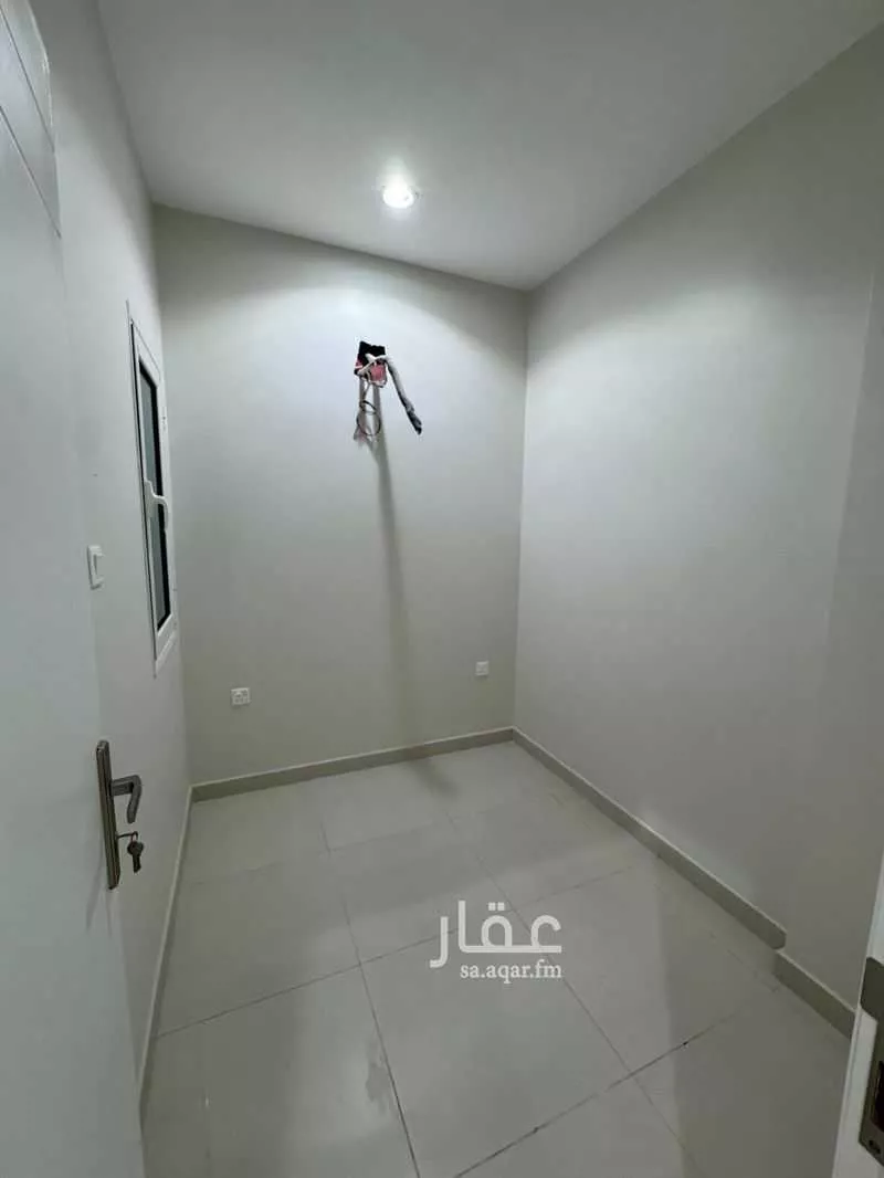 شقة 5 غرف في الشعلة 8